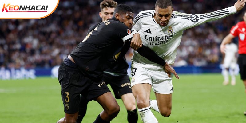 Valencia vs Real Madrid đều thi đấu không tệ lúc này